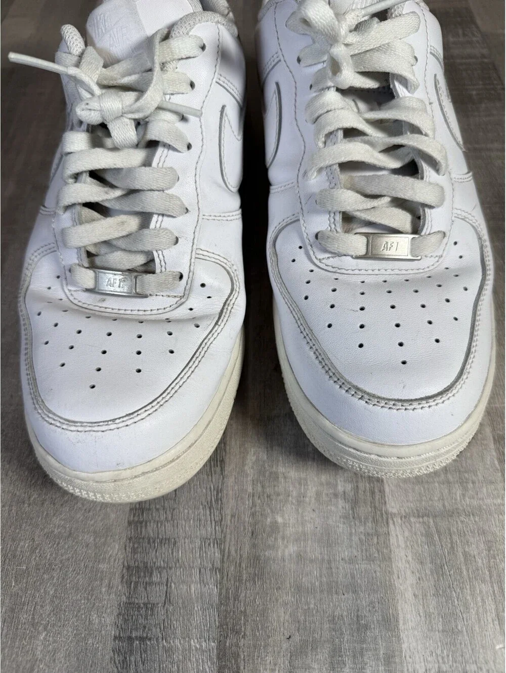 Nike Air Force 1 07 Triple White Sneakers Men's Size 8.5 Leather CW2288-111